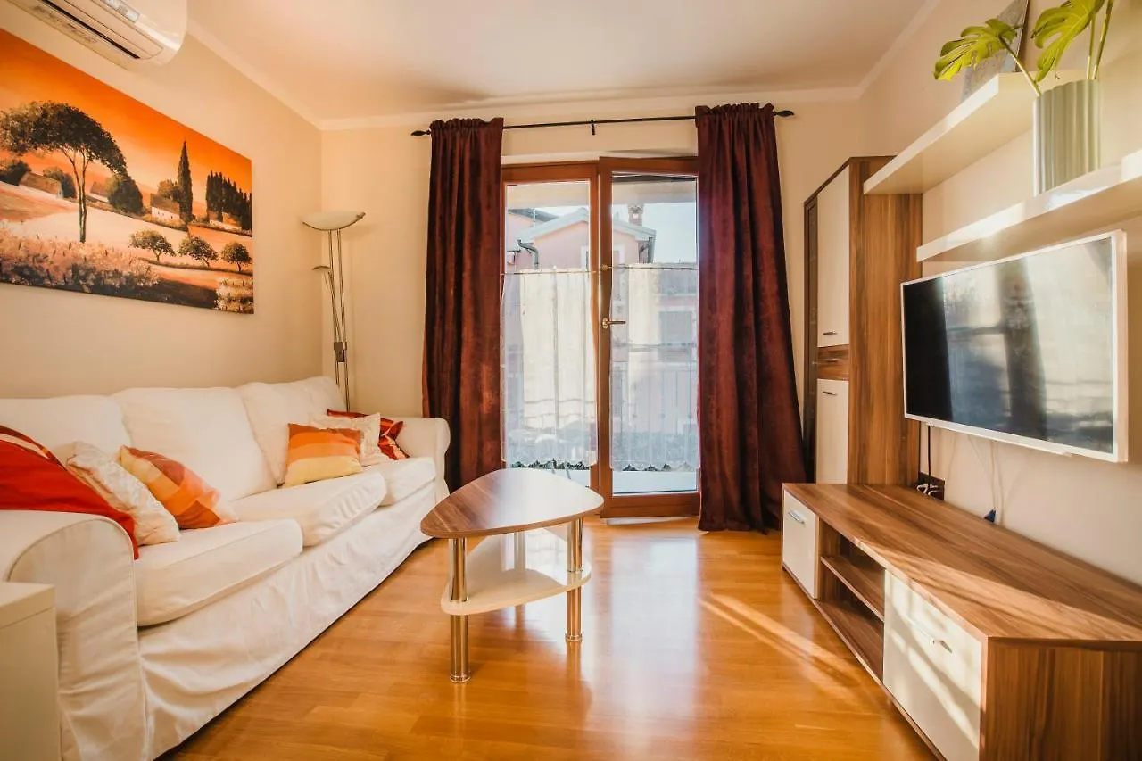 Apartment Kovacic-Finida 乌马格