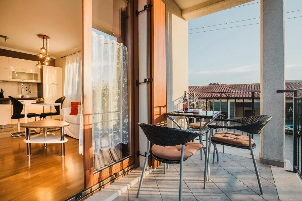 Apartment Kovacic-Finida 乌马格