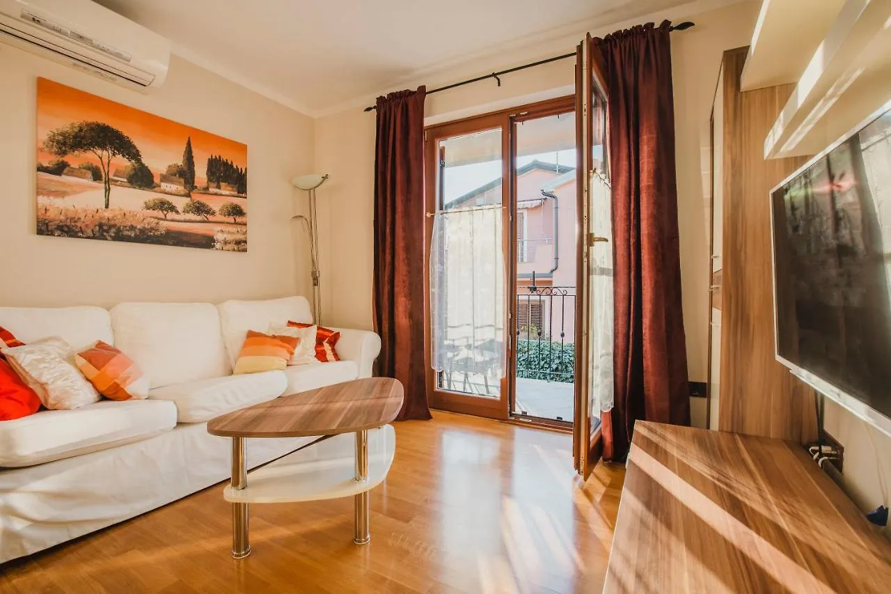 Apartment Kovacic-Finida 乌马格 克罗地亚