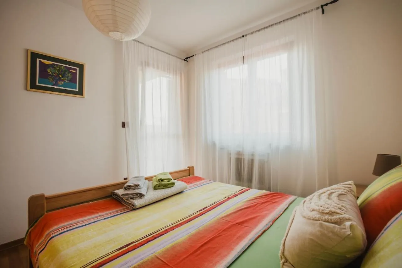 Apartment Kovacic-Finida 乌马格 克罗地亚